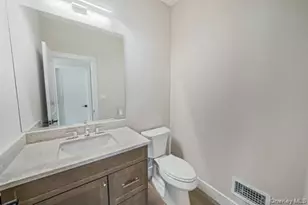 329 Weeks Ave, Manorville, NY 11949 - Photo 44