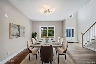 329 Weeks Avenue, Manorville, NY 11949 - Photo 10