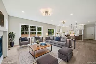 329 Weeks Ave, Manorville, NY 11949 - Photo 12