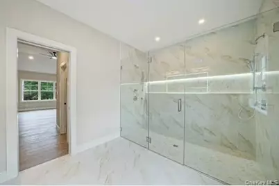 329 Weeks Avenue, Manorville, NY 11949 - Photo 42