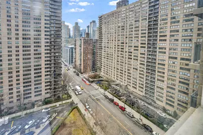 180 W End Avenue #17K, New York, NY 10023 - Photo 22