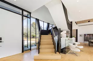 179 Montauk Hwy, East Hampton, NY 11937 - Photo 10