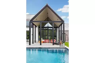 179 Montauk Hwy, East Hampton, NY 11937 - Photo 2