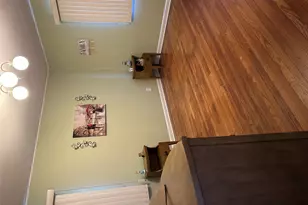 2 Yorkshire Rd, New Hyde Park, NY 11040 - Photo 12