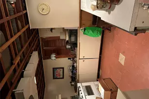 2 Yorkshire Rd, New Hyde Park, NY 11040 - Photo 26