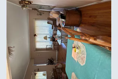 2 Yorkshire Road, New Hyde Park, NY 11040 - Photo 34