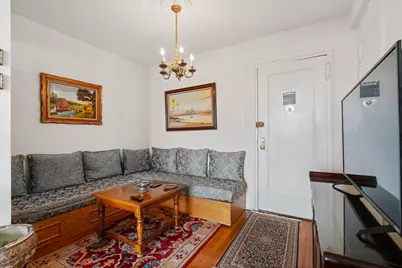 143-50 Hoover Avenue #512, Briarwood, NY 11435 - Photo 6