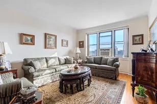 143-50 Hoover Ave, Briarwood, NY 11435 - Photo 10