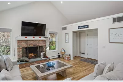 18 Park Circle, Quogue, NY 11959 - Photo 4