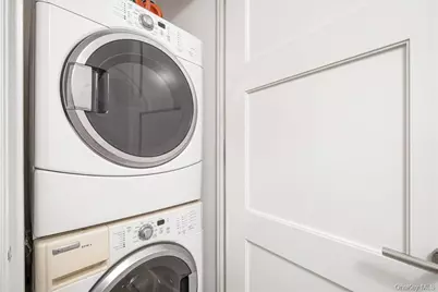 5 Renaissance Square #26B, White Plains, NY 10601 - Photo 10