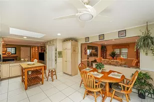 33 Peachtree Ln, Mount Sinai, NY 11766 - Photo 6