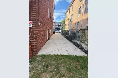 15009 89 Street, Howard Beach, NY 11414 - Photo 28