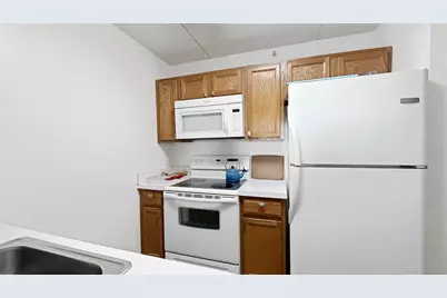 7914 Rockaway Beach Boulevard #6F, Rockaway Beach, NY 11693 - Photo 6