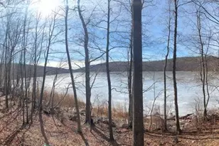 9 Pierson Lks Rd, Sloatsburg, NY 10974 - Photo 2