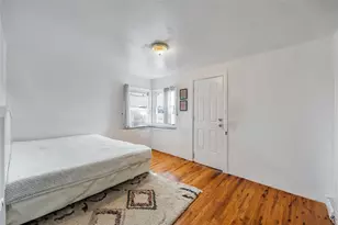 431 Kirkman Ave, Elmont, NY 11003 - Photo 18
