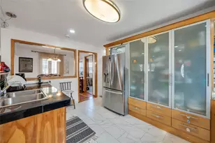 431 Kirkman Ave, Elmont, NY 11003 - Photo 10