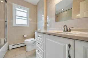 431 Kirkman Ave, Elmont, NY 11003 - Photo 16