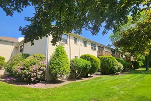 196 Sneden Pl, Spring Valley, NY 10977 - Photo 18