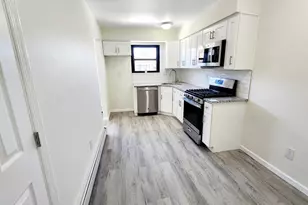 196 Sneden Pl, Spring Valley, NY 10977 - Photo 12