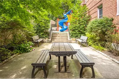 247 Parkview Avenue #3P, Bronxville, NY 10708 - Photo 24