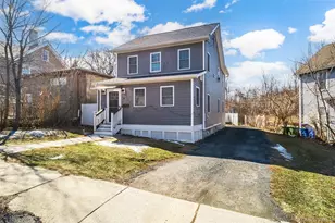 10 Myrtle Ave, Middletown, NY 10940 - Photo 2