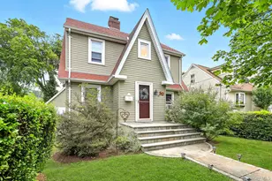 50 Cloverdale Ave, White Plains, NY 10603 - Photo 16