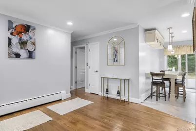 64 Sea Cliff Street, Islip Terrace, NY 11752 - Photo 10