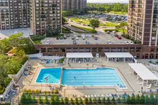 270-10 Grand Central Pkwy, Floral Park, NY 11005 - Photo 14