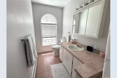 112 Laurel Valley Drive, Sag Harbor, NY 11963 - Photo 14