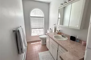 112 Laurel Valley Dr, Sag Harbor, NY 11963 - Photo 14