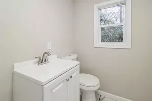 931 Orlando St, Kingston, NY 12401 - Photo 10