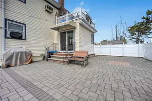 431 Kirkman Ave, Elmont, NY 11003 - Photo 28