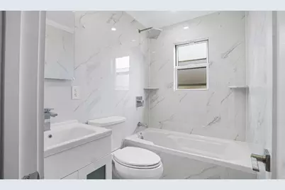 120-60 200 St, Jamaica, NY 11412 - Photo 10