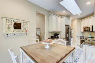 67 Carriage Ln, Plainview, NY 11803 - Photo 12
