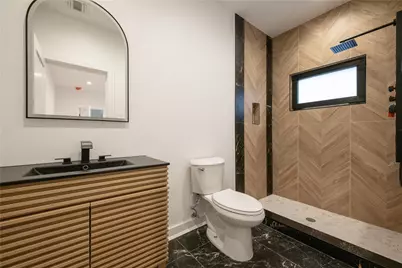 375 Loring Road, Levittown, NY 11756 - Photo 6