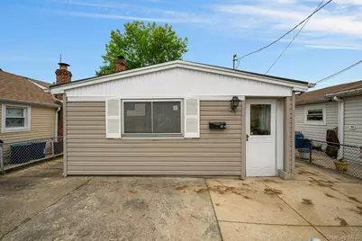 31 Edgewater Park #A, Bronx, NY 10465 - Photo 1