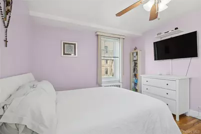 140-35 Burden Crescent #206, Briarwood, NY 11435 - Photo 8