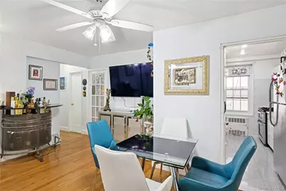 140-35 Burden Crescent #206, Briarwood, NY 11435 - Photo 2