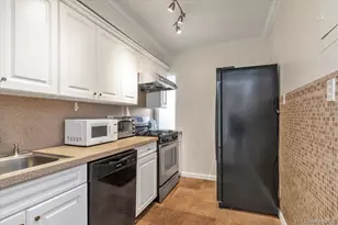 107-40 Queens Blvd, Forest Hills, NY 11375 - Photo 10