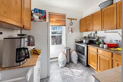 22 Jones Place, Yonkers, NY 10703 - Photo 10