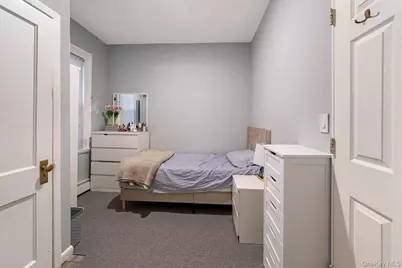 22 Jones Place, Yonkers, NY 10703 - Photo 8