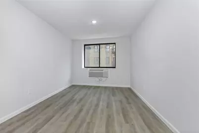 1081 Anderson, Bronx, NY 10452 - Photo 24