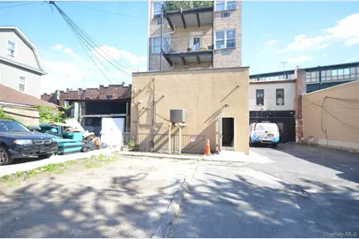 102-45 Jamaica Ave, Richmond Hill, NY 11418 - Photo 2