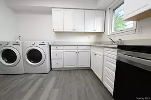 9 Pinetree Dr, Shirley, NY 11967 - Photo 12