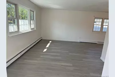 9 Pine Tree Drive, Shirley, NY 11967 - Photo 8