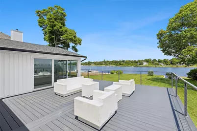 193 Holiday Boulevard, Center Moriches, NY 11934 - Photo 18