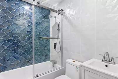 193 Holiday Boulevard, Center Moriches, NY 11934 - Photo 14