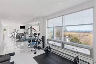 15 Hoffstot Ln, Sands Point, NY 11050 - Photo 24