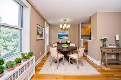 120 De Haven Drive #629, Yonkers, NY 10703 - Photo 2