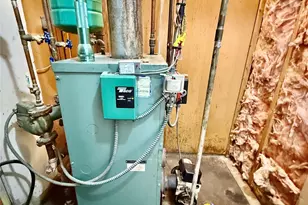 40 Church St, Central Islip, NY 11722 - Photo 18